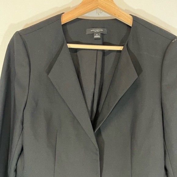 Ann Taylor Single Button Blazer Black Peplum Hem Office Career Wear Size 6 - Picture 3 of 10